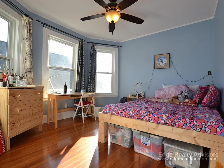35 Palmer St #R — Photo 8