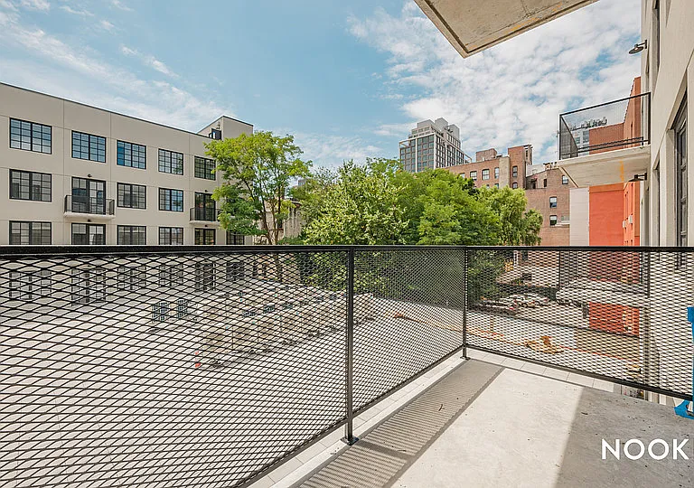 68 Gold St #4P — Photo 12