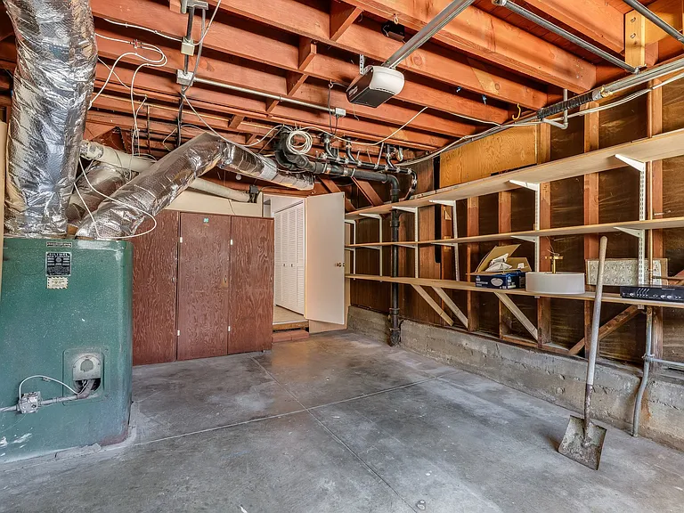 115 Farnum St — Photo 23