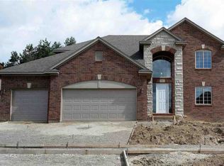 3144 Rabeeh Dr, Auburn Hills, MI 48326