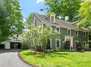 44 Andover St, North Andover, MA 01845
