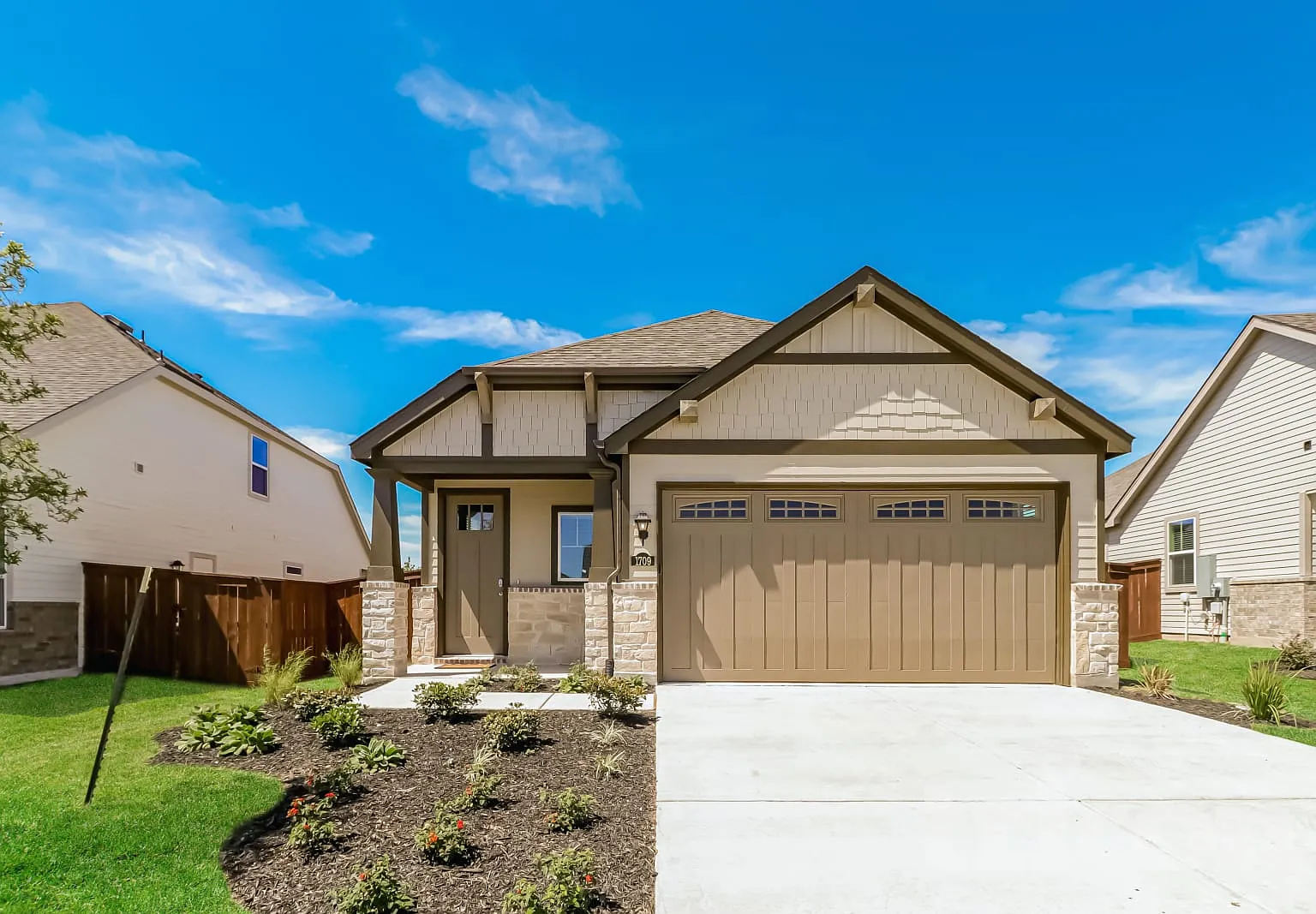 1709 Mexican Heather Drive Leander TX — Photo 1