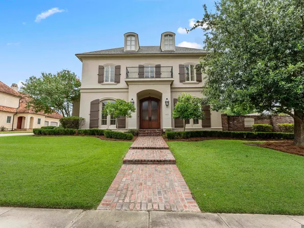 2611 Cedar Lodge Dr, Baton Rouge, LA 70809