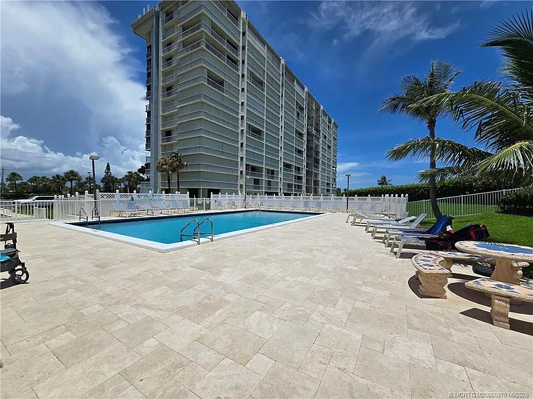 10600 S Ocean Dr #709 — Photo 8