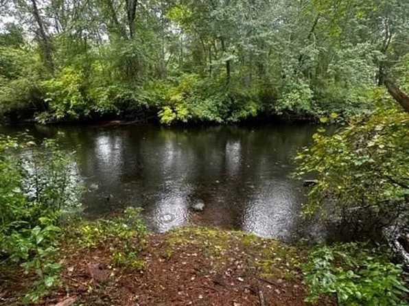 0 Wood River Dr, Hope Valley, RI 02832