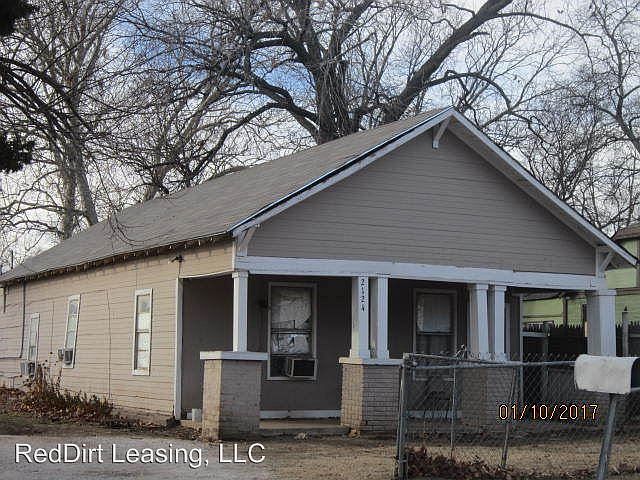 2nd image of 2124 SW 24th St
