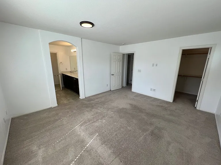 5693 Point Loma Ct — Photo 11
