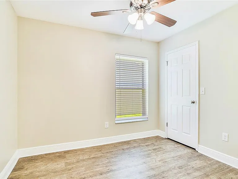 4023 Meandering Ct — Photo 20