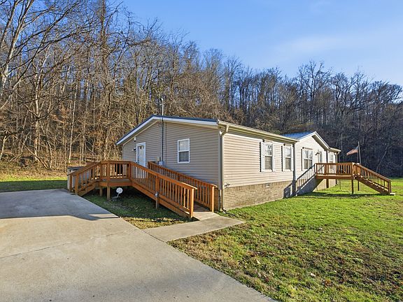 4th image of 1700 Cumberland Valley Rd