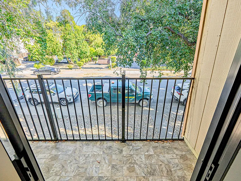 1421 Drake Drive — Photo 15