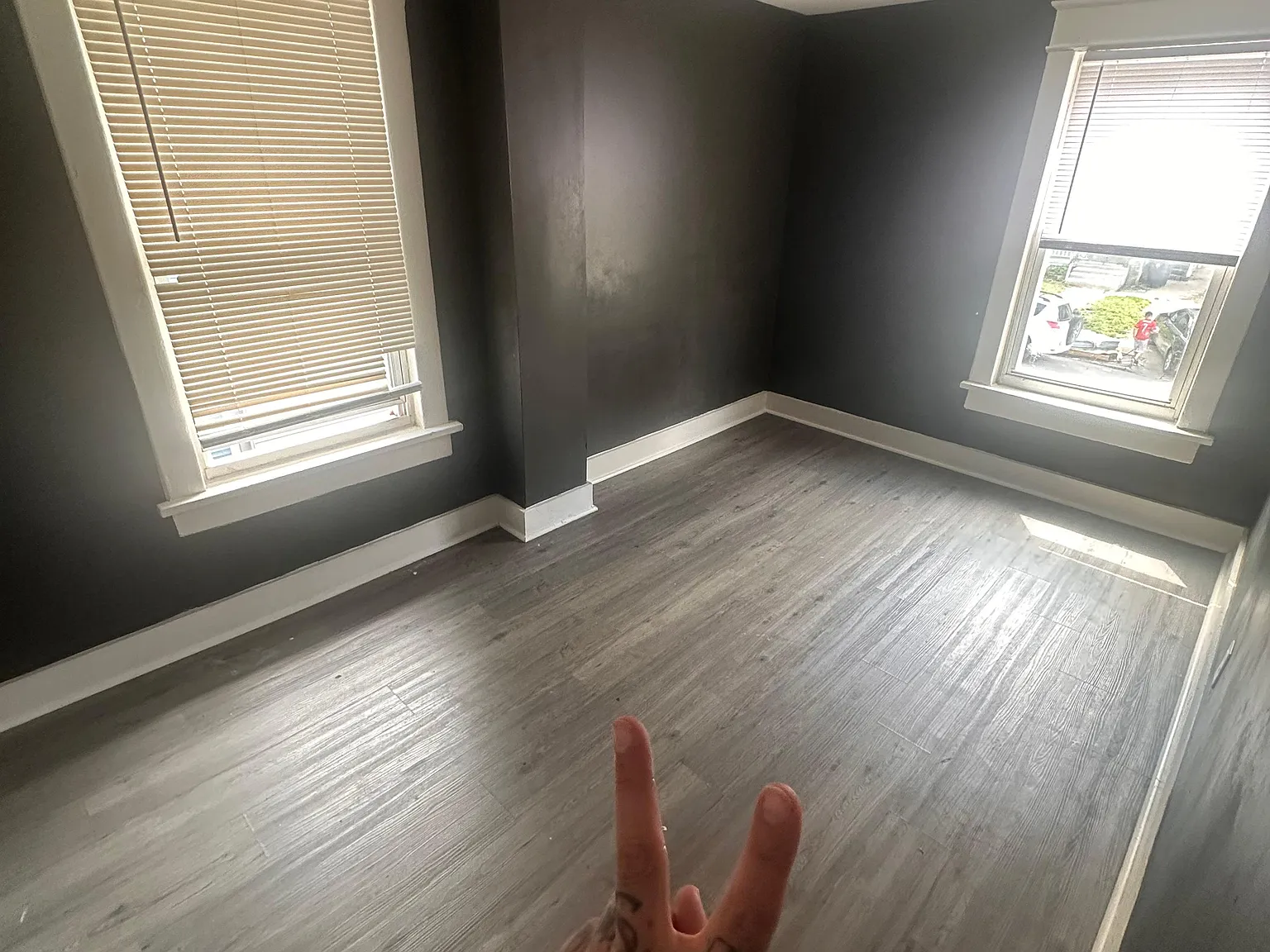 3 bed, 1156 sqft, $1,639 — Photo 4