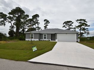 202 SW North Quick Cir, Pt Saint Lucie, FL 34953