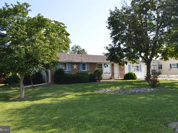 101 E Main St, Carlisle, PA 17015