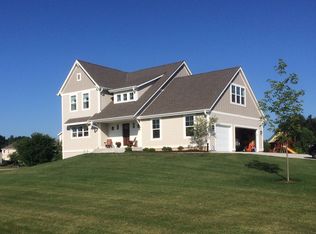 W351N5705 Westshore Rd, Oconomowoc, WI 53066