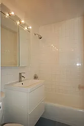 Rented by Green Line Realty