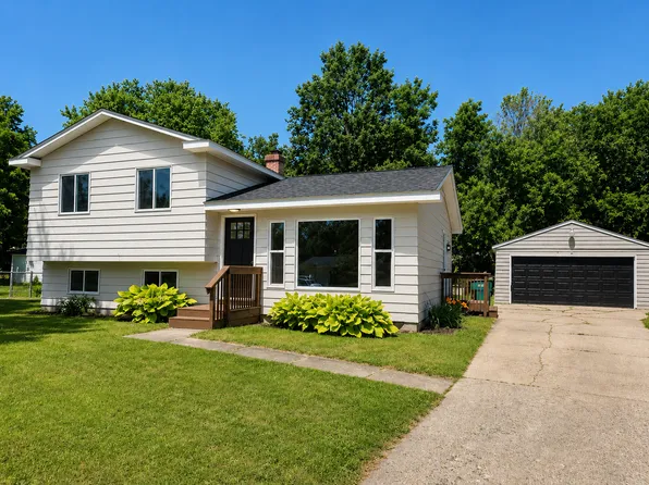 5514 Cabot St, Portage, MI 49002