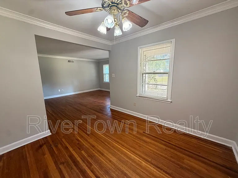 4573 Boyce Rd — Photo 3