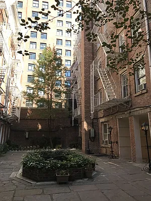 Rented by Sky Management | media 47