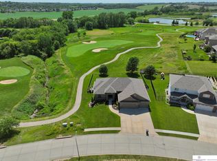 12305 Read St, Omaha, NE 68142