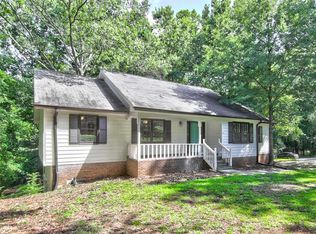 1083 Willow Trce, Grayson, GA 30017