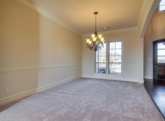 3rd image of 1731 Windy Hill Ln