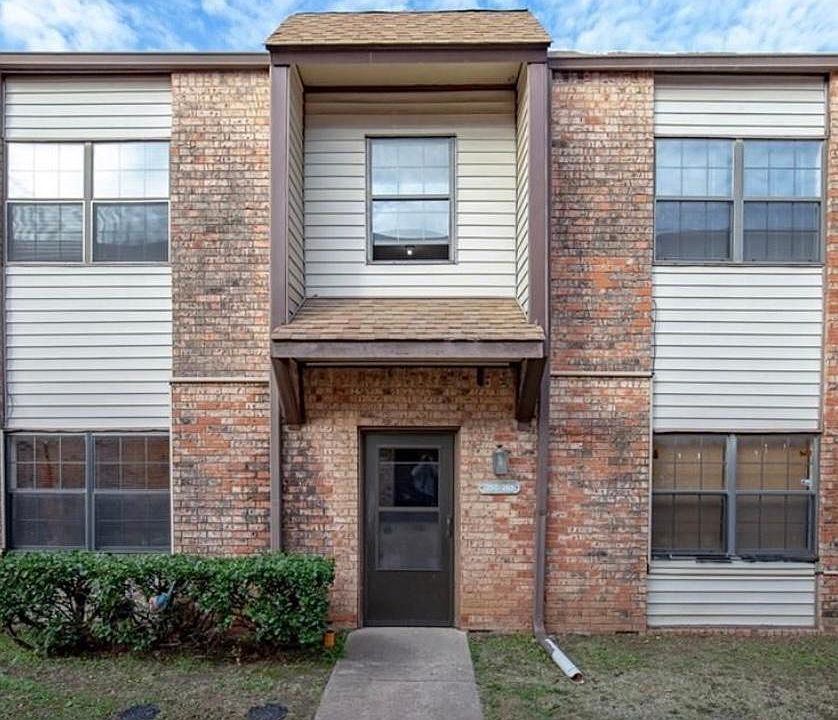 1st image of 401 12th Ave SE APT 259