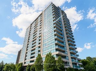 1055 Southdown Rd #802, Mississauga, ON