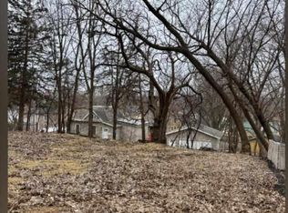 1117 N 7th St, Mankato, MN 56001