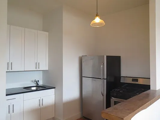 Rented by Wyckoff Heights Realty Inc. | media 18