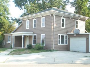 313 W Gilford Rd, Caro, MI 48723