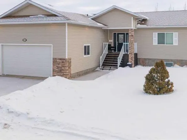 605 W 2nd St E, Maidstone, SK S0M 1M0