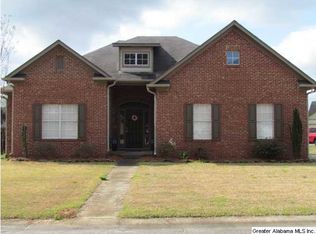 8131 Becker Ln, Leeds, AL 35094