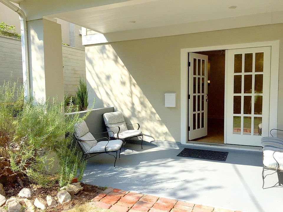 Your entrance & private patio