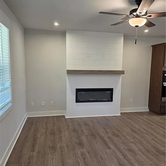 378 Sunset Hollow St — Photo 3