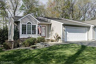 1st image of 156 Bridgewood Dr
