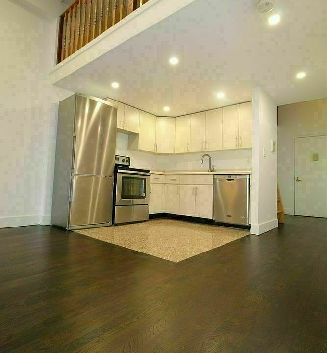 1st image of 213 E 37th St #1JI