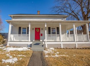 127 Newton St, South Hadley, MA 01075