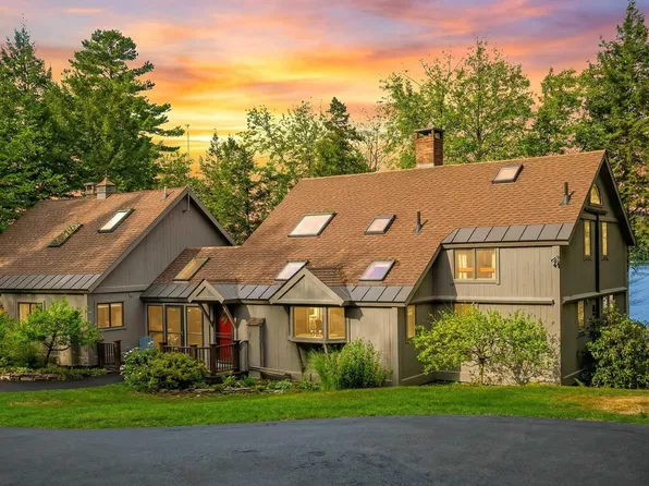 109 South Cove Road, New London, NH 03257