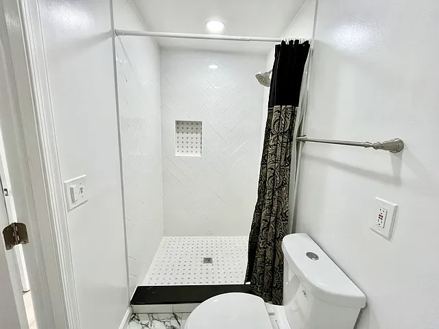 935 S Belnord Ave — Photo 24