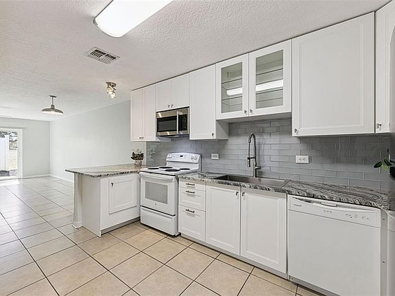 5th image of 238 Ridgecrest Loop