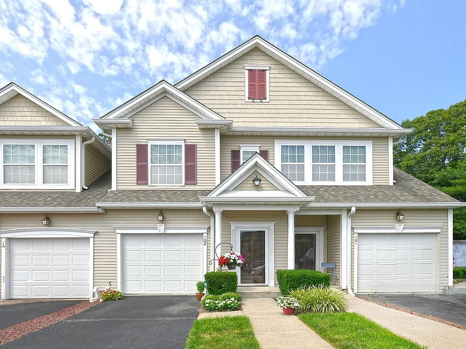 1st image of 102 Wildwood Circle #102