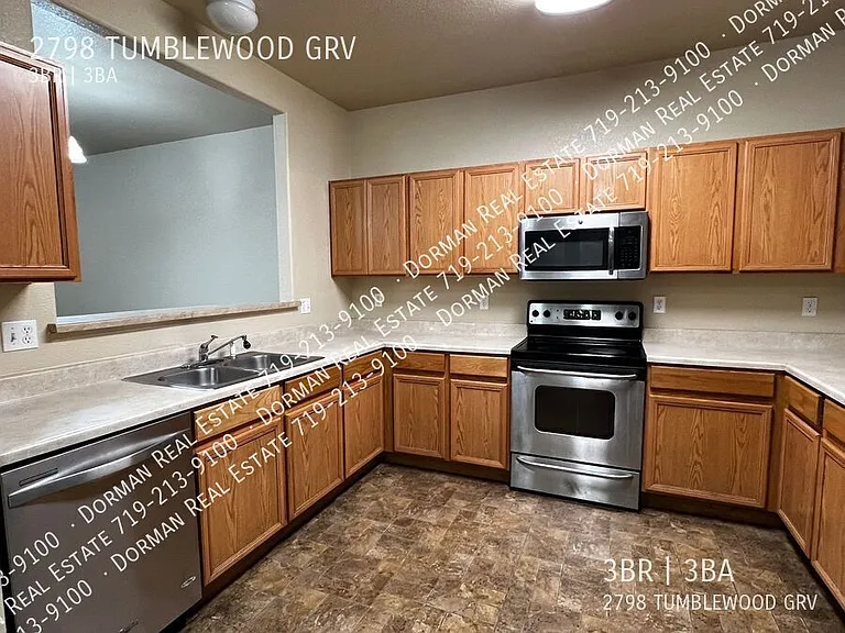 2798 Tumblewood Grv — Photo 6