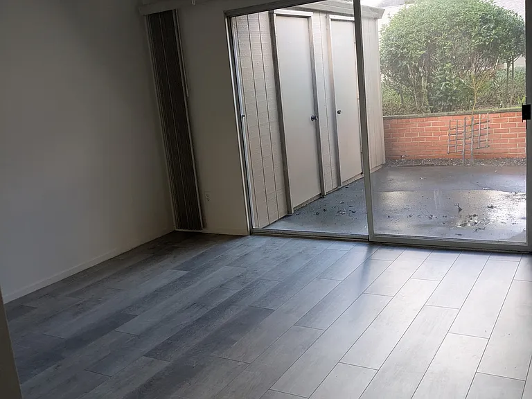 27 Woodgreen St — Photo 8