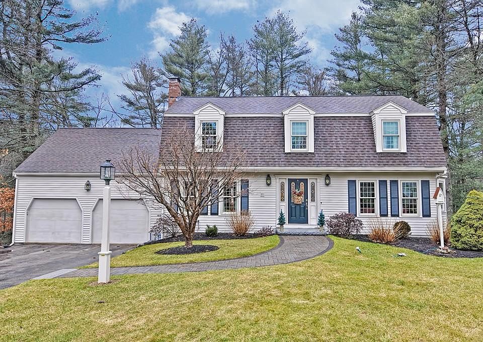 1st image of 11 Grace Dr