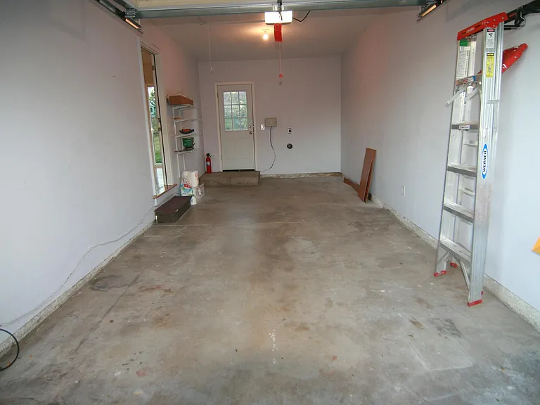 2560 Yarrow Ct — Photo 24