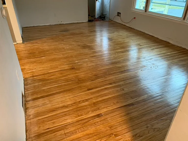 1035 Calkins Rd — Photo 11