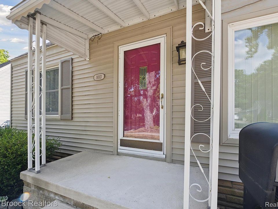 1st image of 1013 Royal Ave