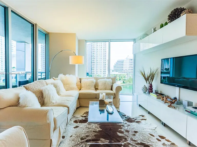 495 Brickell Ave #802 — Photo 19