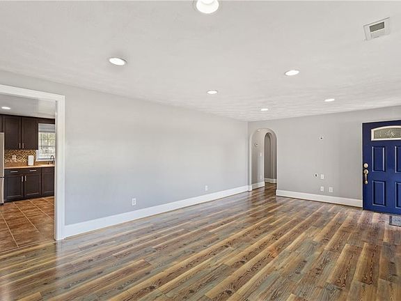4th image of 8605 Guinea Rd