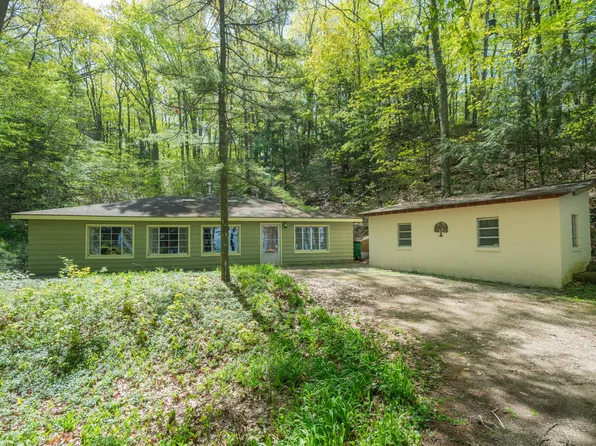 35446 Blue Star Hwy, Covert, MI 49043